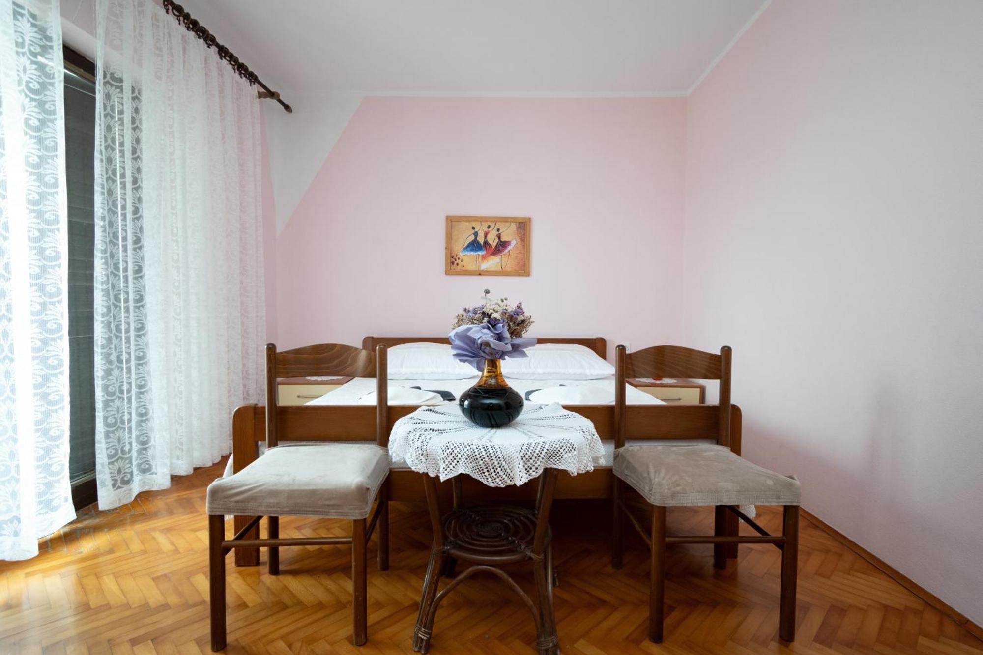 Double Room Zubovici 16063A 외부 사진